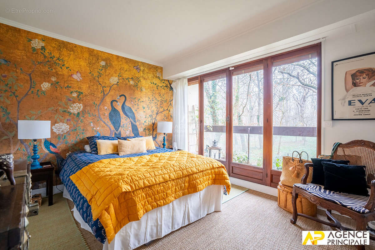 Appartement à MAISONS-LAFFITTE