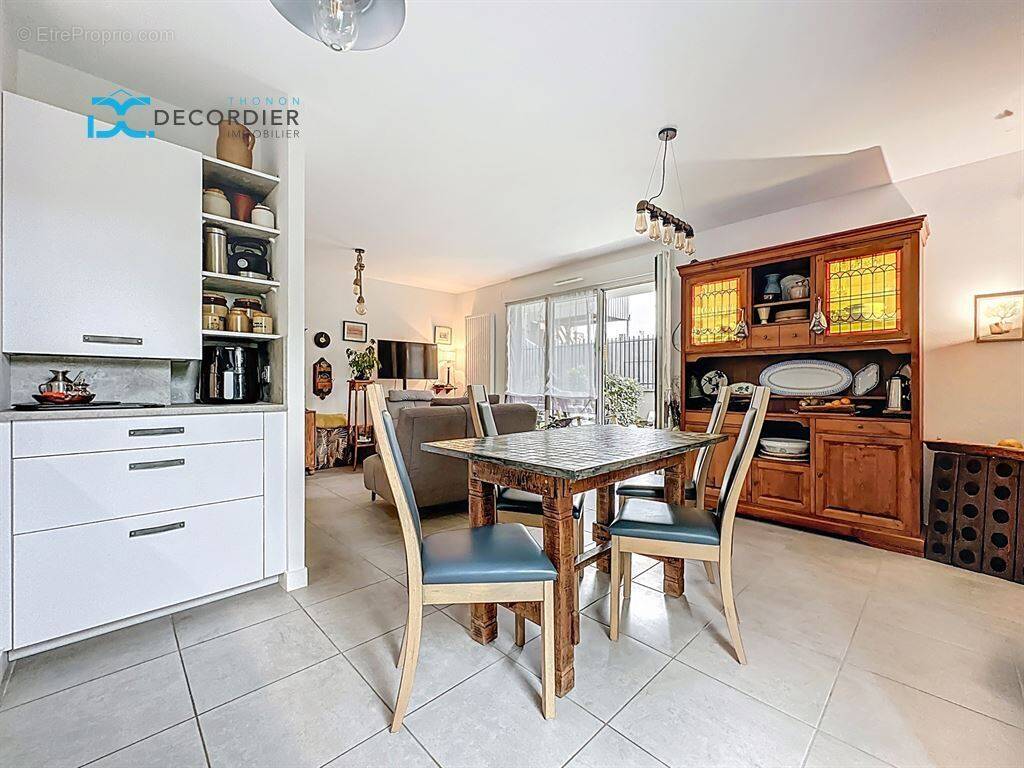 Appartement à THONON-LES-BAINS