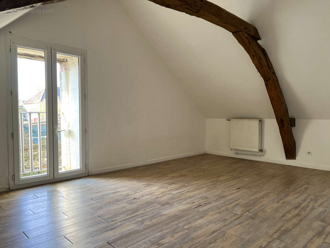 Maison à VELLECHES