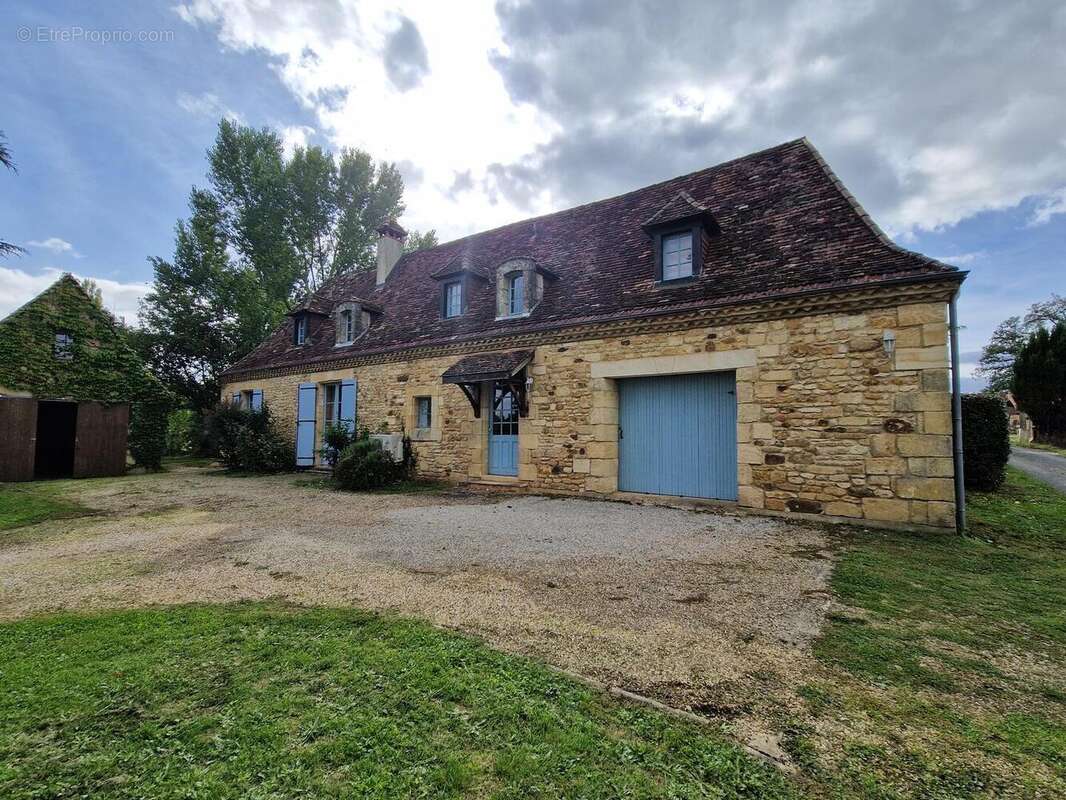 20250916162253 - Maison à SAINT-FELIX-DE-REILLAC-ET-MORTEMART