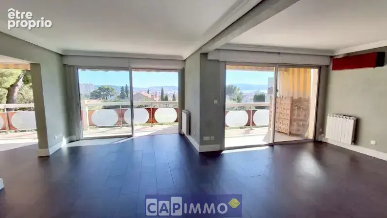 Appartement t5, cave, garage, parking, piscine, 83000 toulon - photo 5