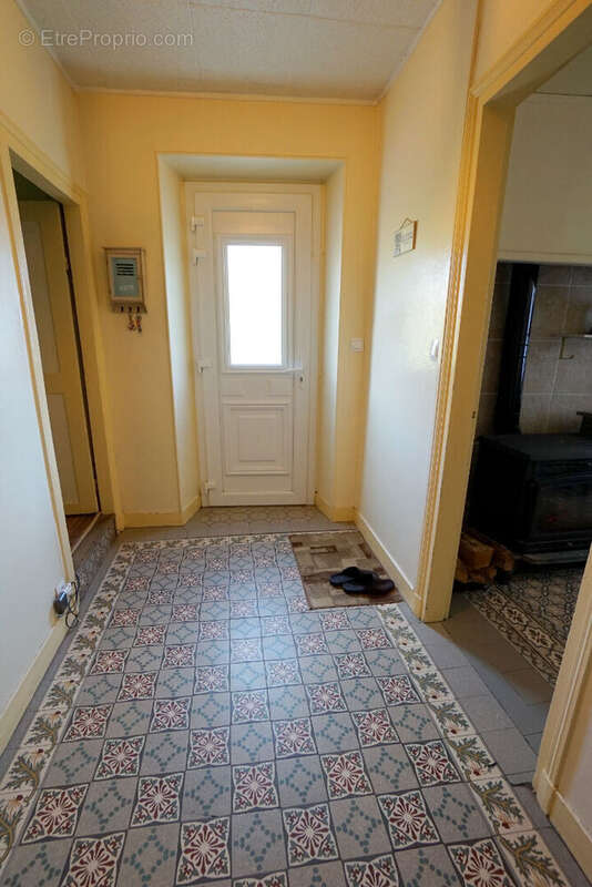 Maison à MEZIERES-SUR-SEINE