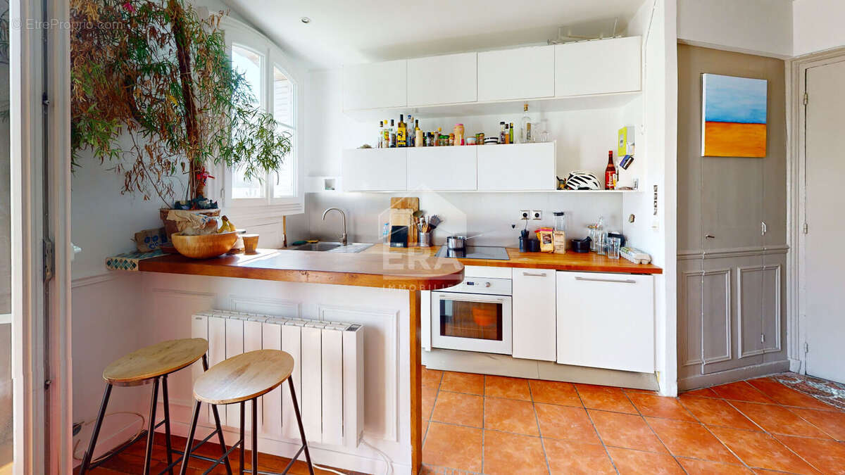 Appartement à PARIS-19E