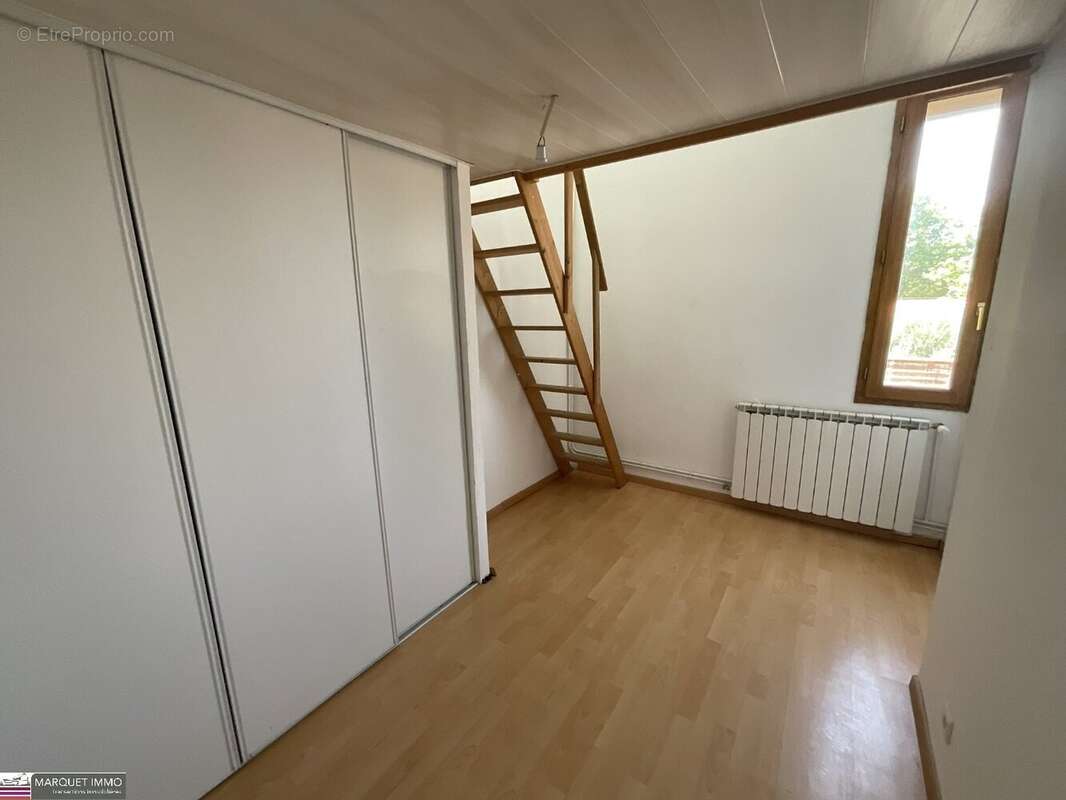 Agréable maison de ville T4 offrant 83 m² avec terrasse de 13 m², au calme sur Béziers Font-Neuve. - photo 8