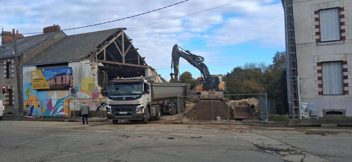 Appartement à SAINT-ETIENNE-DE-MONTLUC