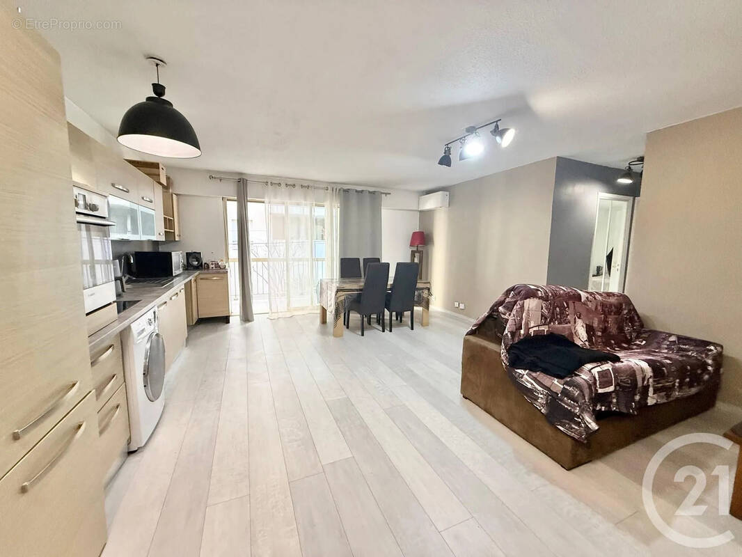 Appartement à MENTON