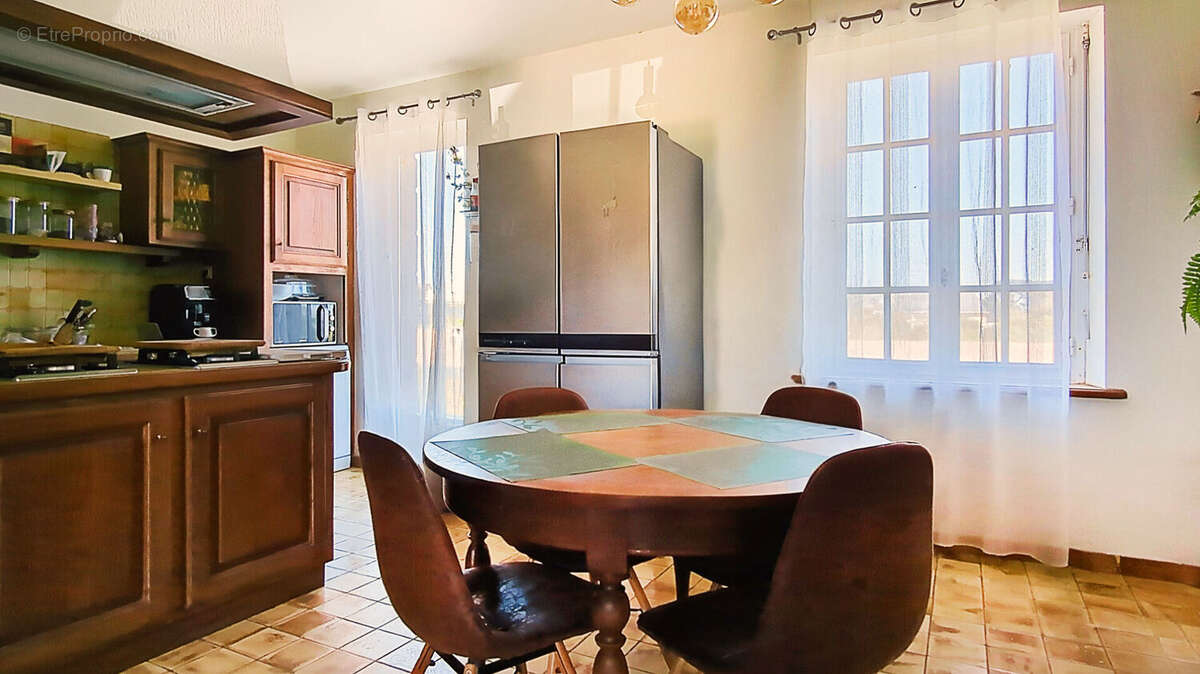 Maison à PLOUGRESCANT