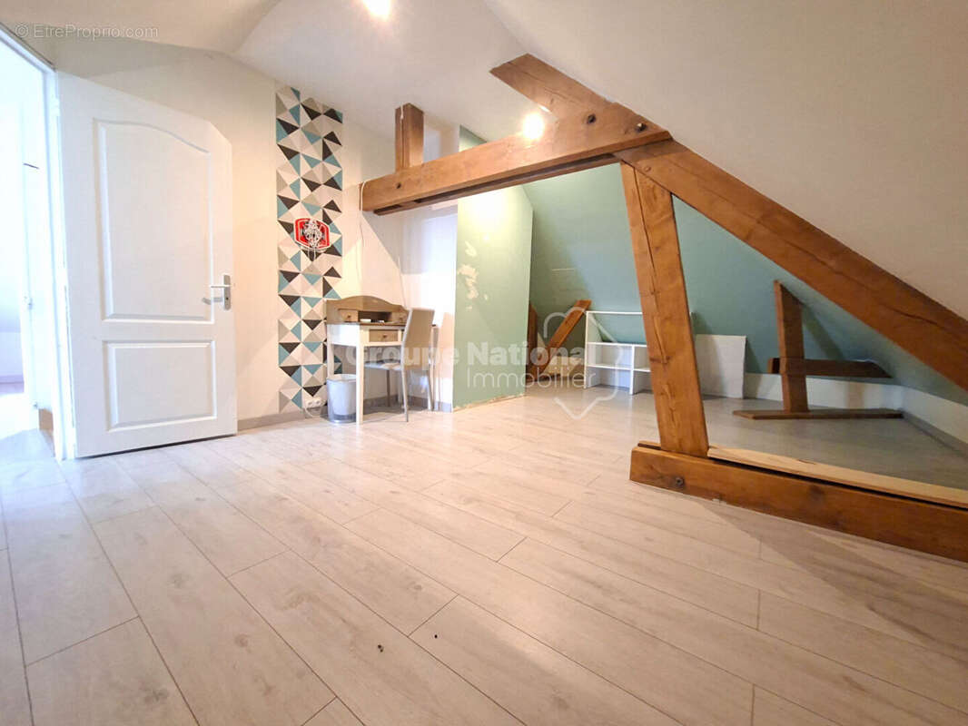 Maison à CHAUVRY