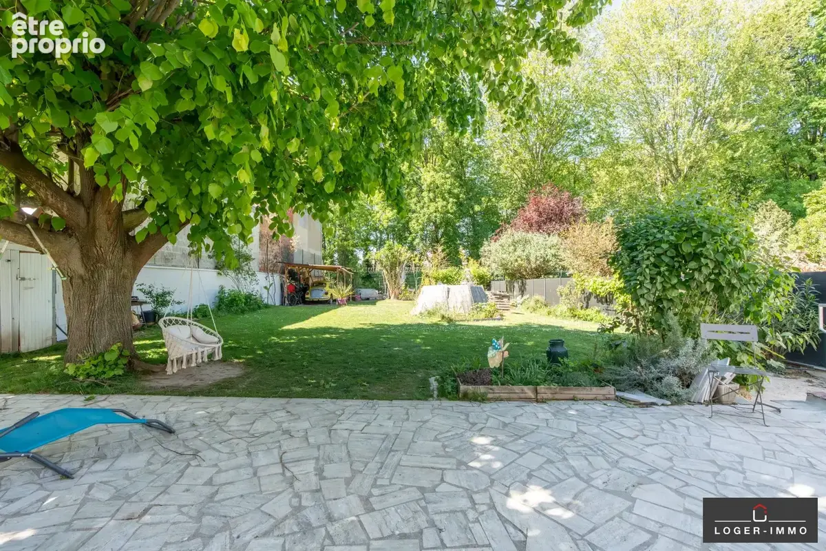 Maison 225 m² à Saint-Maur-Des-Fosses  - photo 5