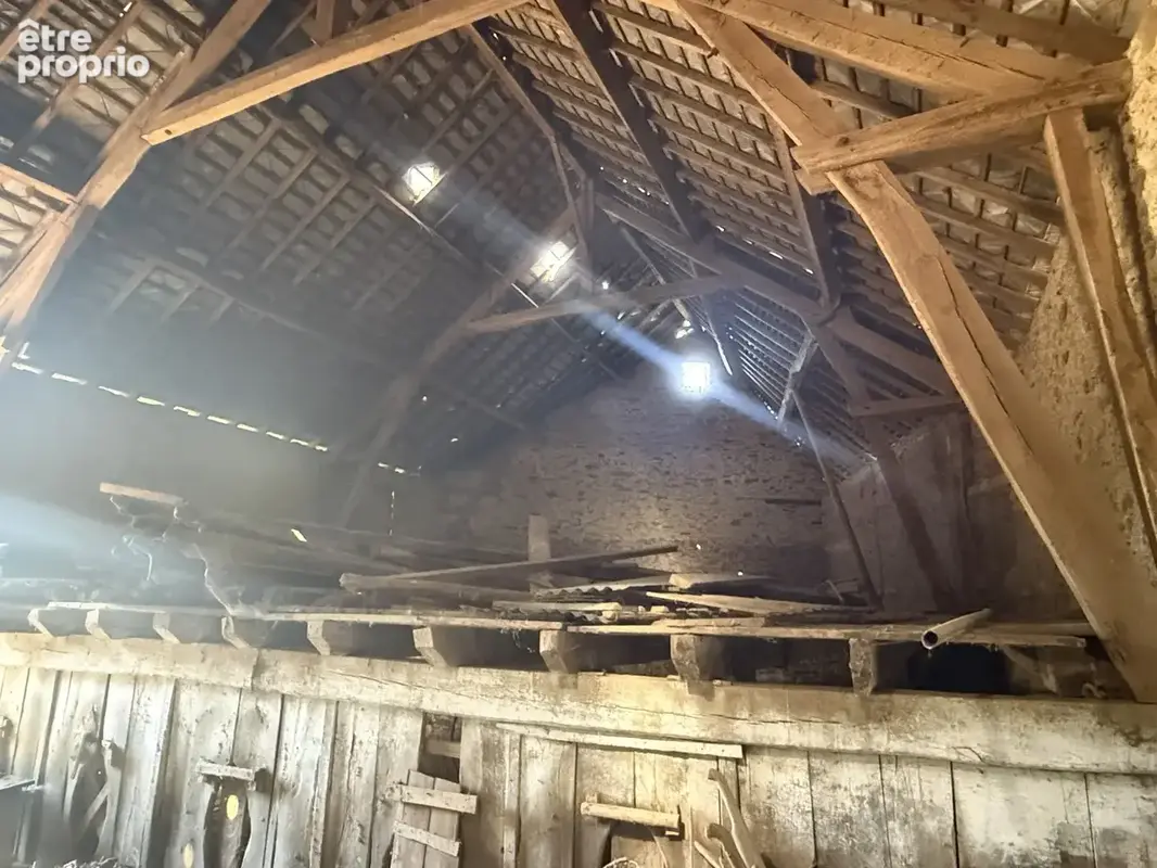 Maison en pierres et grande grange - photo 33