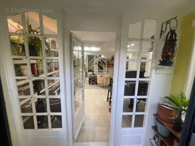 Appartement à RUEIL-MALMAISON