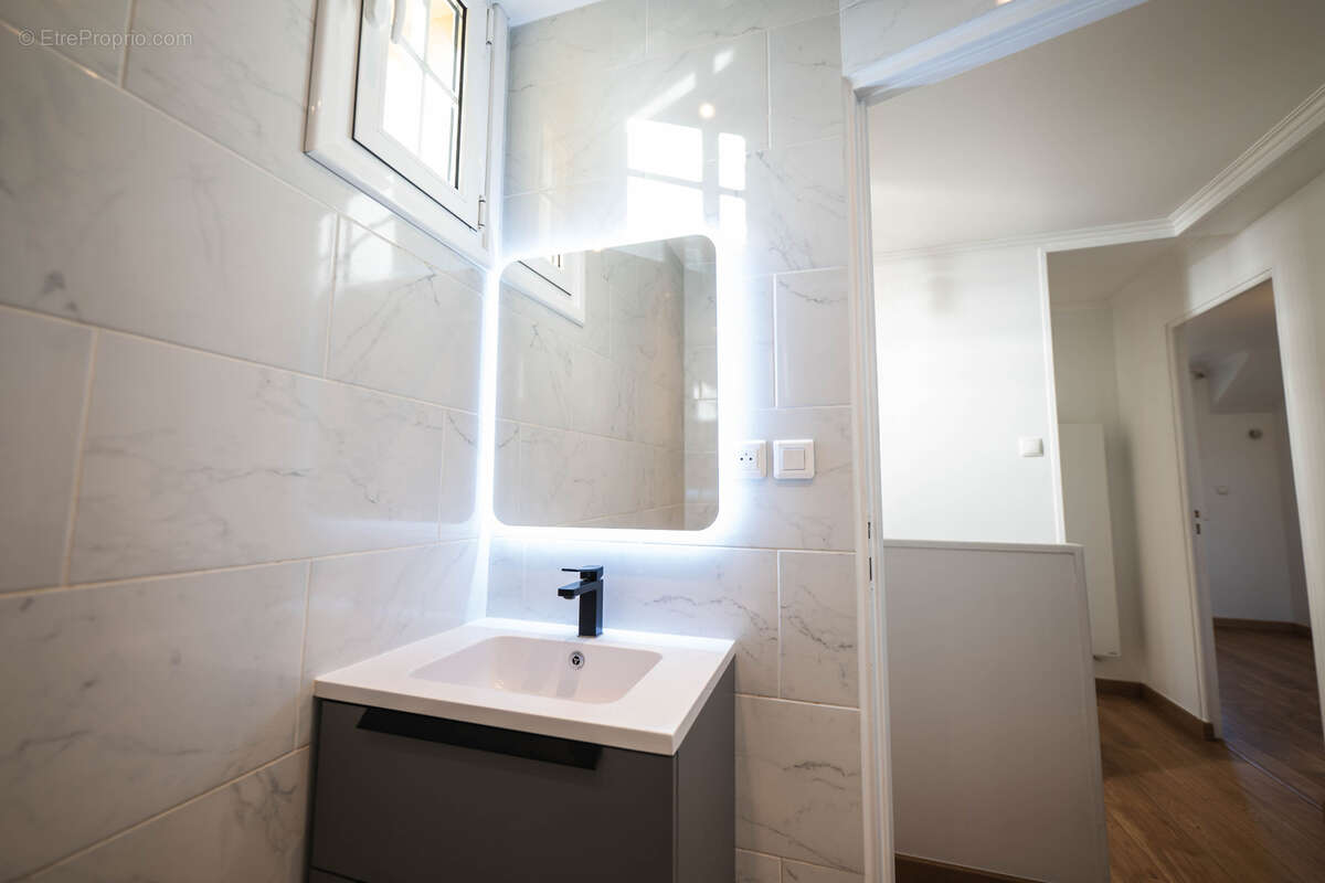 Maison à VILLENEUVE-LE-ROI