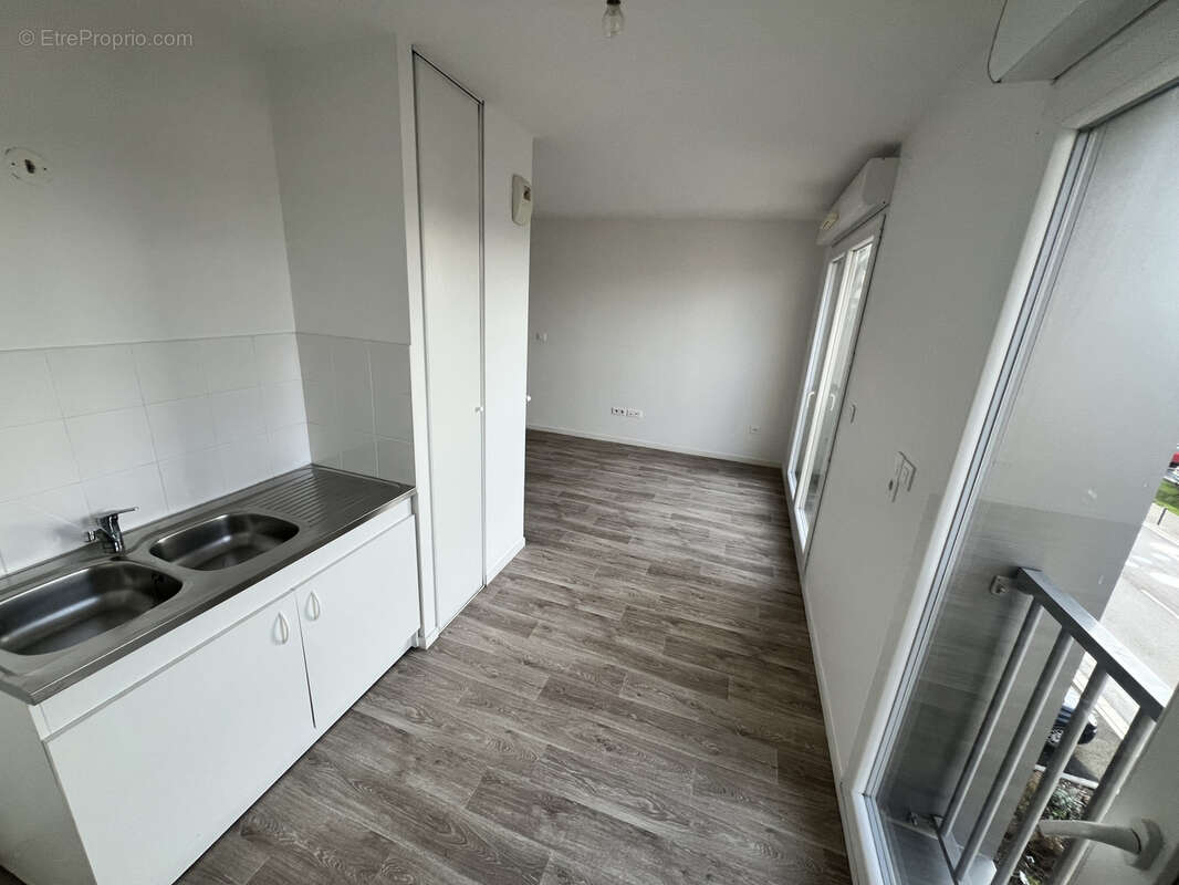 Appartement à BEZANNES