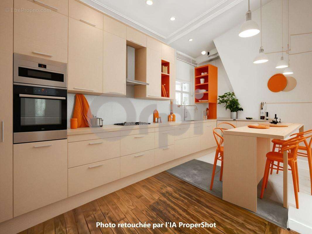 Appartement à PARIS-10E