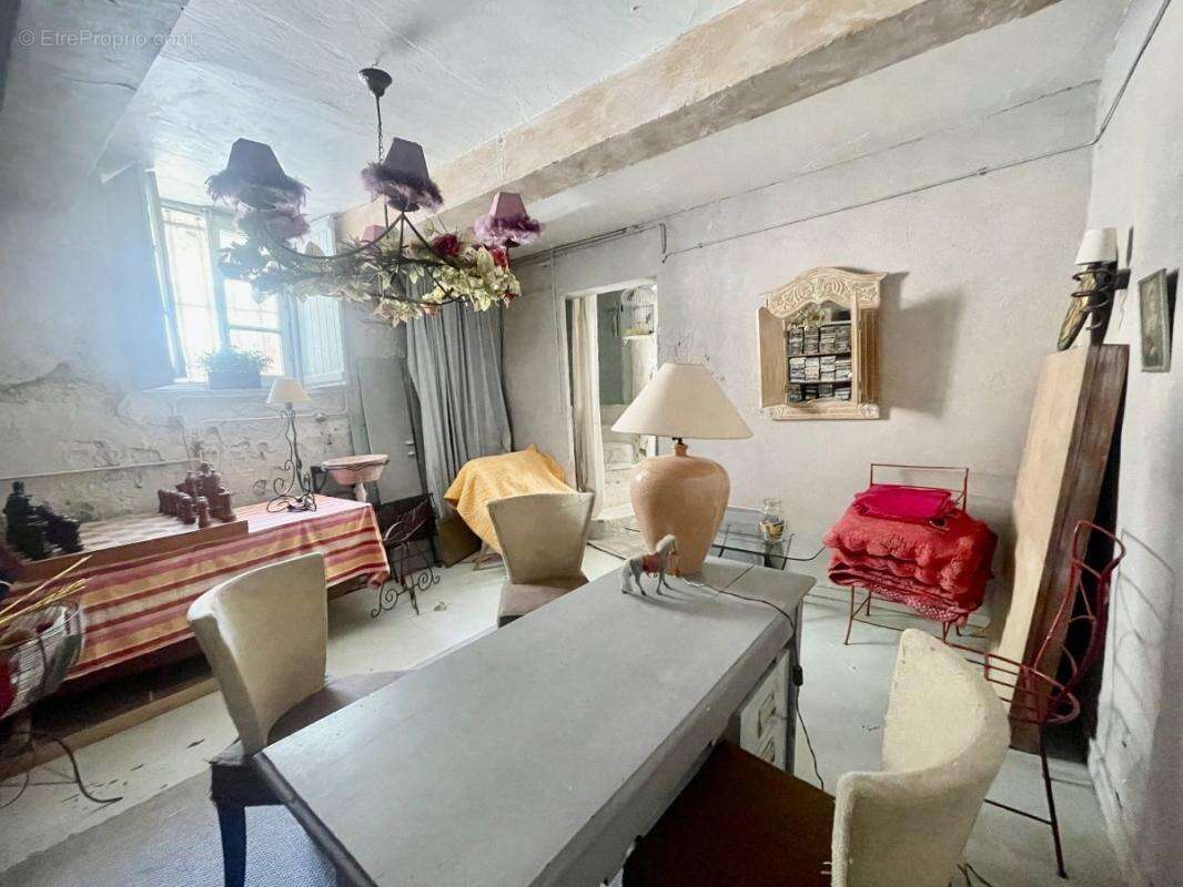 Maison à CHATEAURENARD