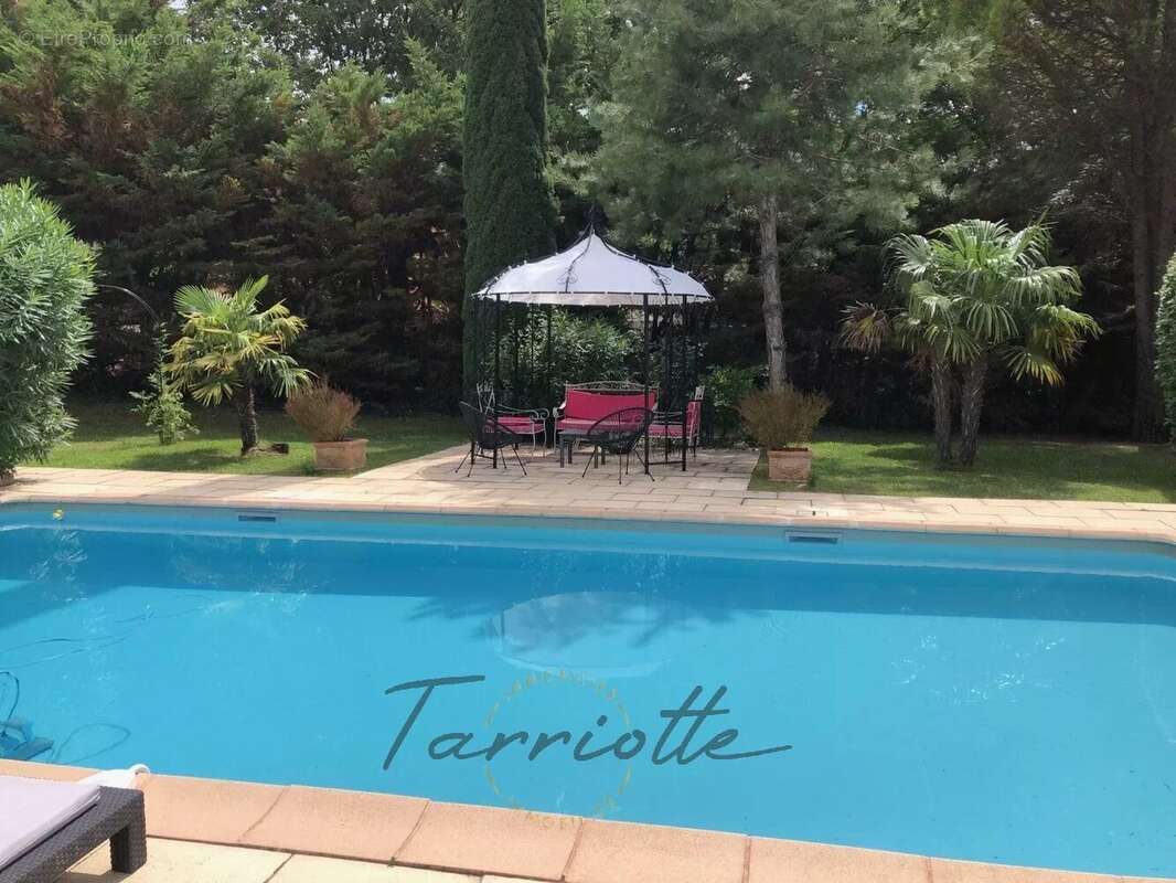 VILLA - 10570 - photo 24