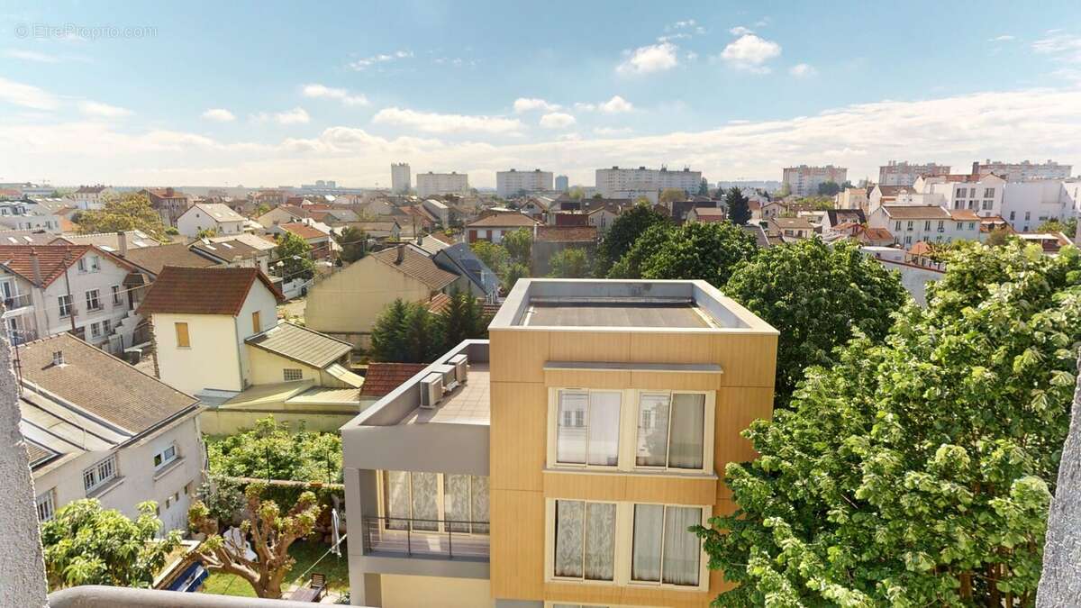 Appartement à LA COURNEUVE