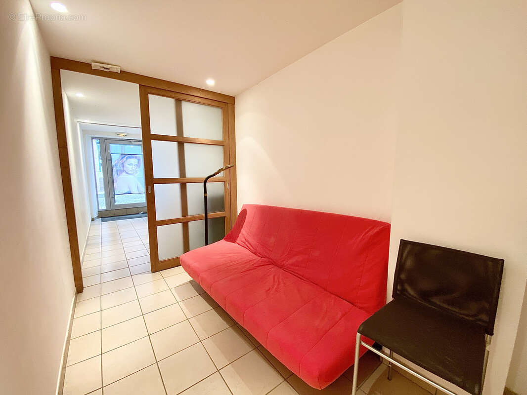 Commerce à SAINT-JEAN-PIED-DE-PORT