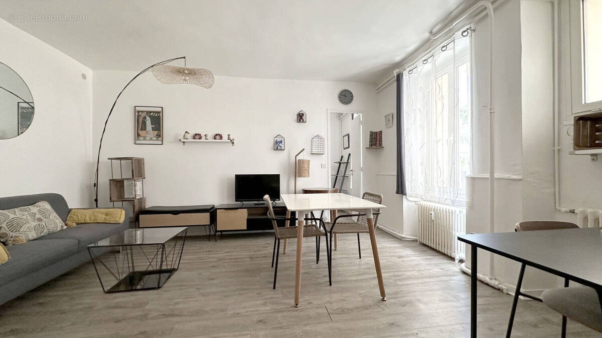 Appartement à AIX-EN-PROVENCE