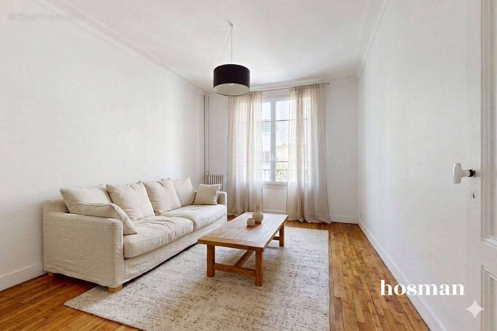 Appartement à PARIS-15E