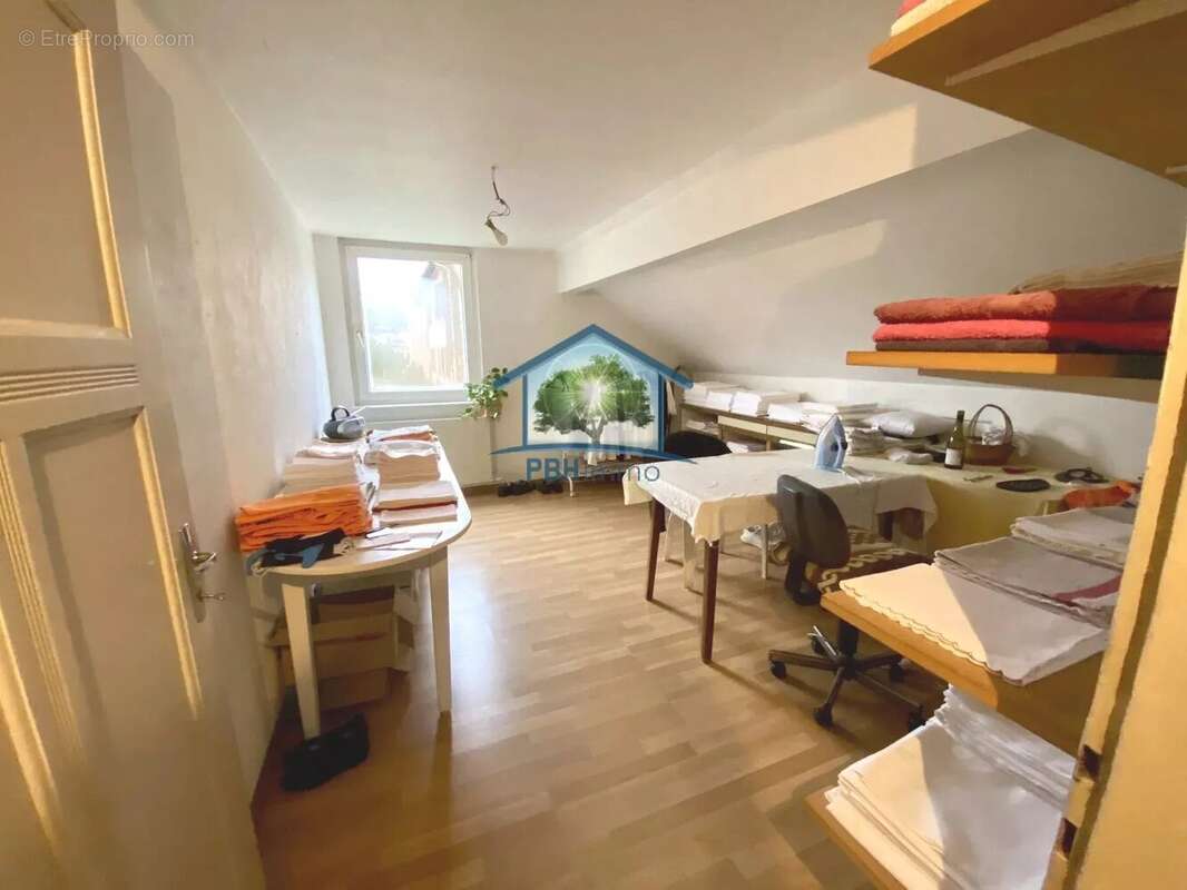 Commerce à SARREGUEMINES