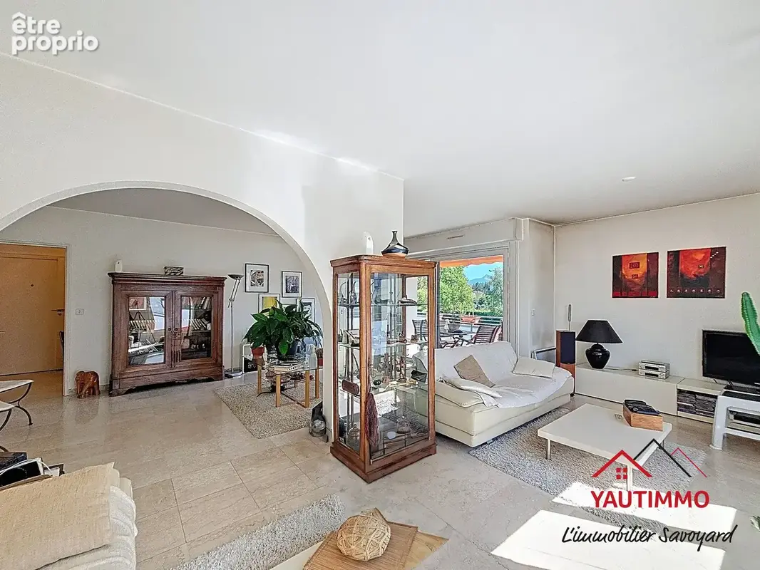 Appartement T5 avec terrasse, parc privé, suite parentale et vue Mont-Blanc   Ambilly, à la frontière suisse - photo 6