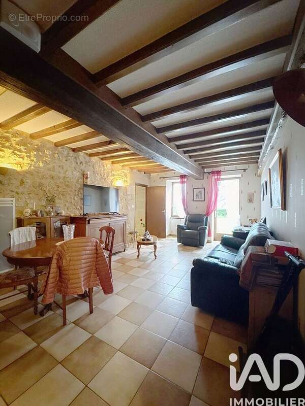 Maison 150 m² à Naujan-Et-Postiac  - photo 8