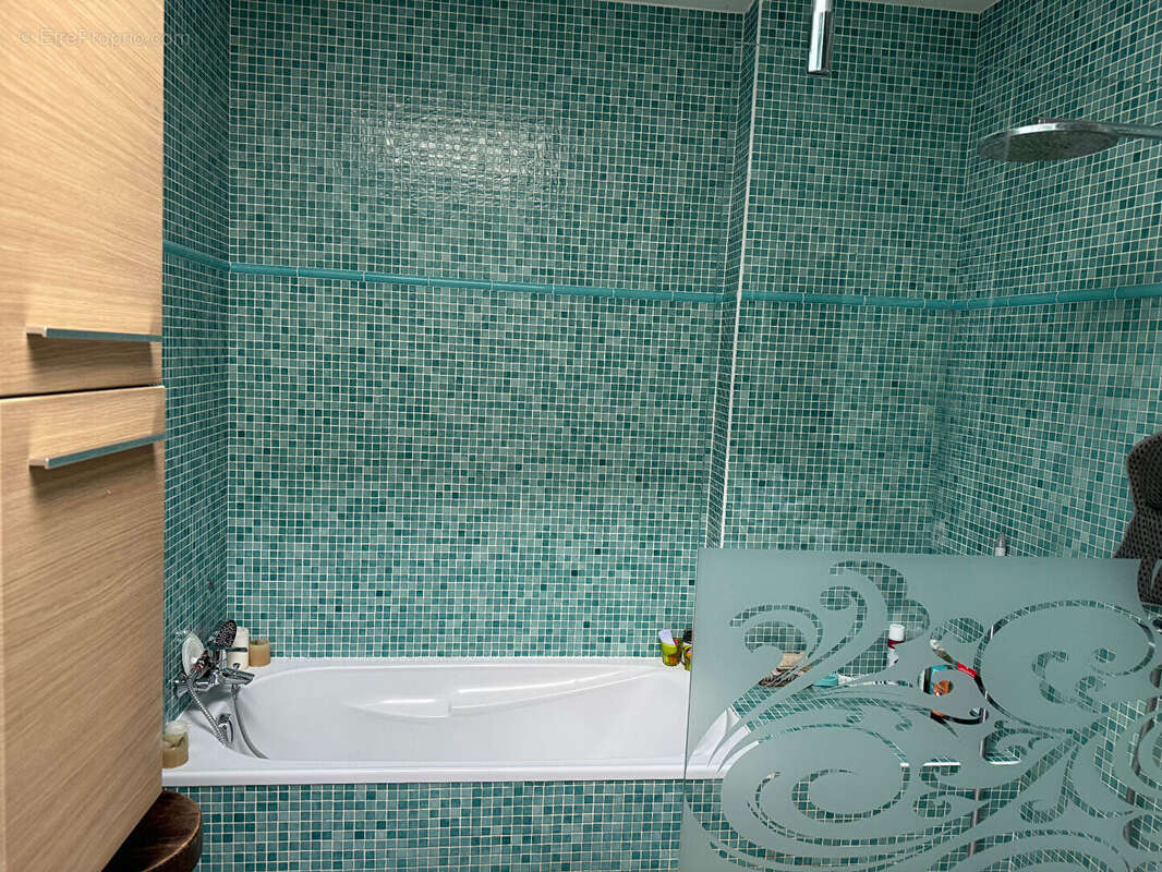 Maison à VILLENEUVE-LES-AVIGNON