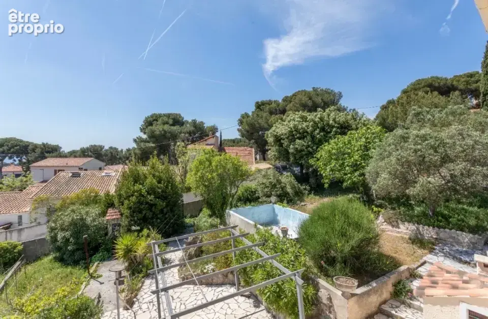 Terrain 566 m² à Sausset-Les-Pins  - photo 2