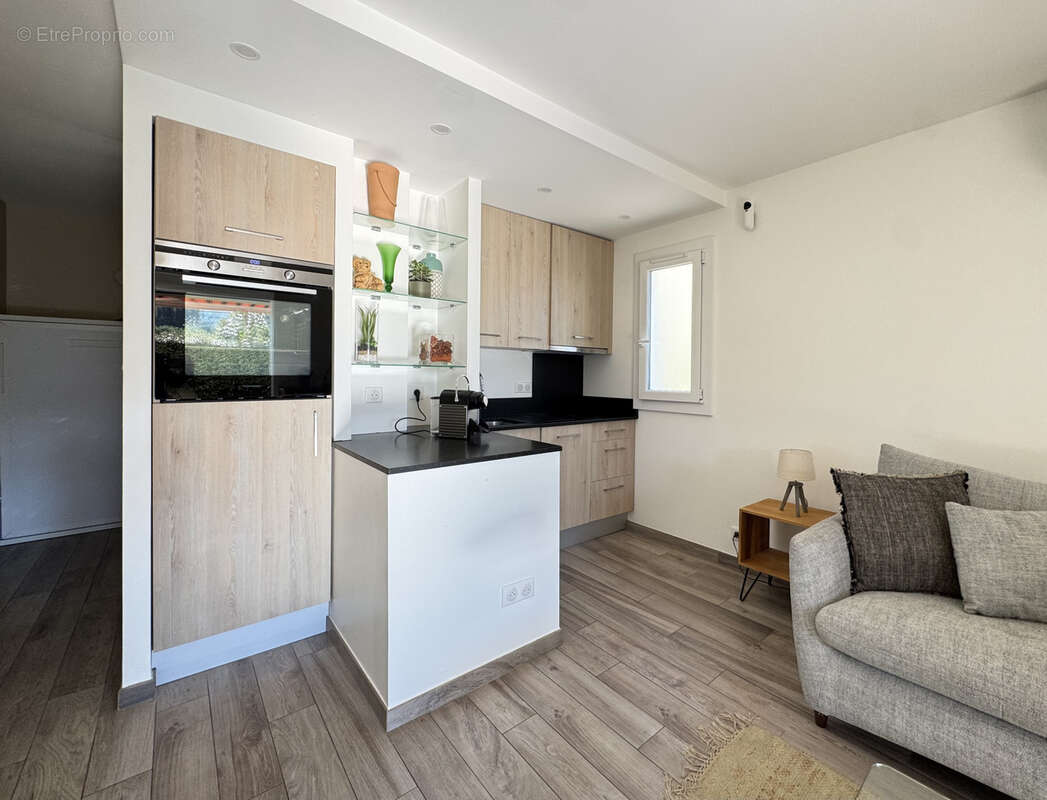 Appartement à SANARY-SUR-MER