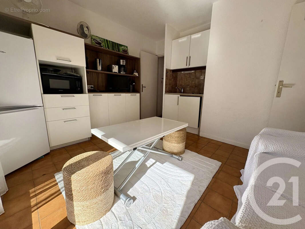 Appartement à SIX-FOURS-LES-PLAGES