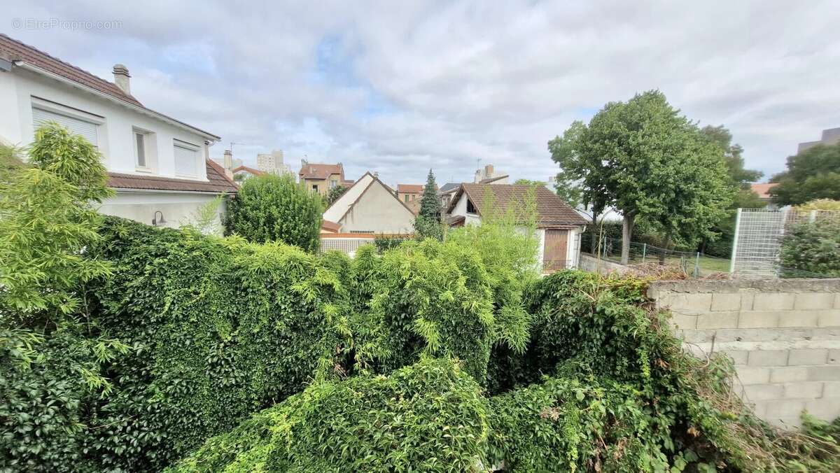 Appartement à COLOMBES