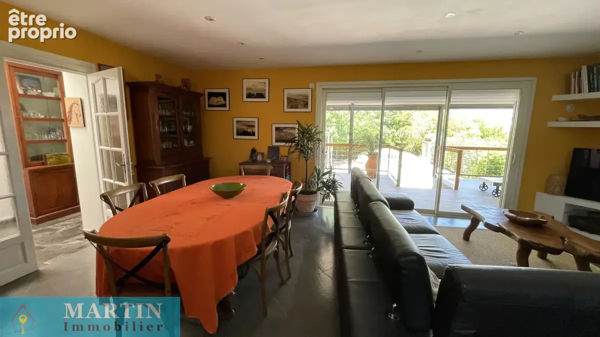 Magnifique villa avec piscine et terrain arbore - photo 29