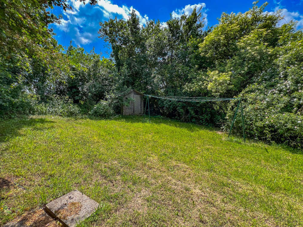 Maison à SAINT-EVROULT-DE-MONTFORT