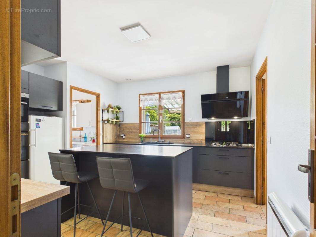 Maison 159 m² à Plainval  - photo 4