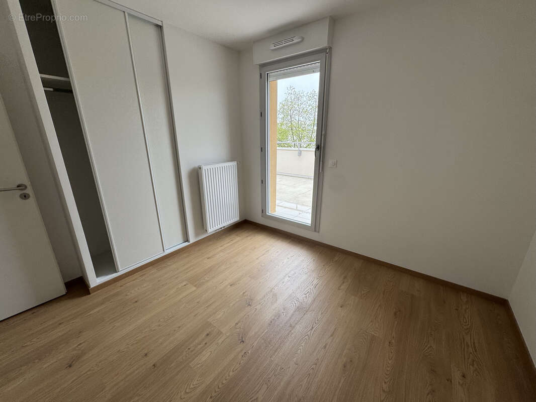 Appartement à VILLENAVE-D'ORNON