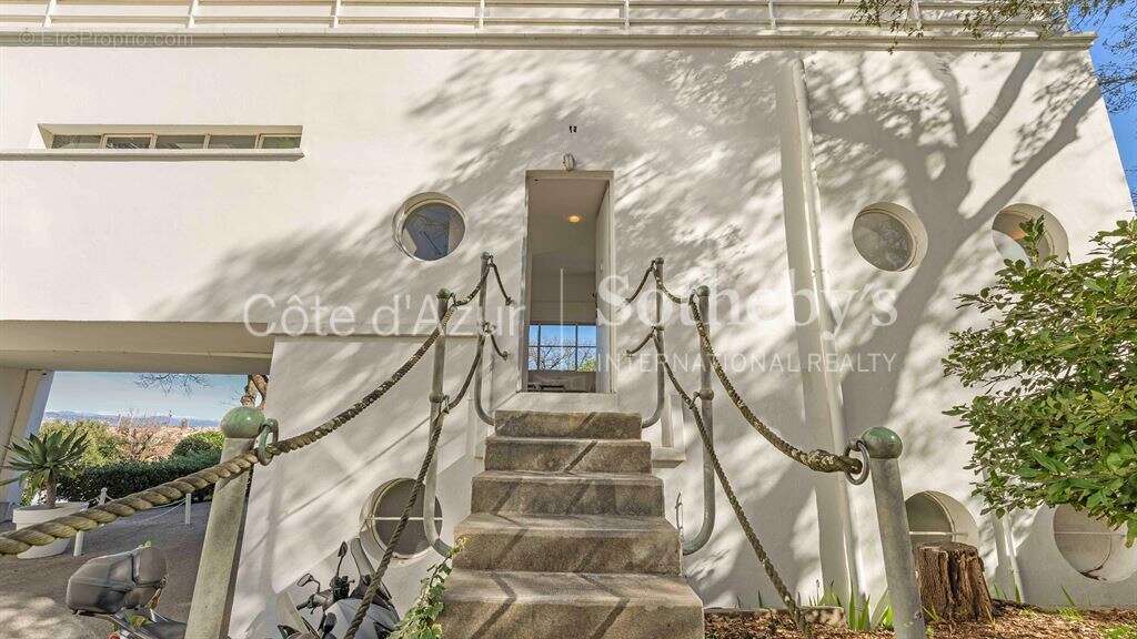 Appartement à SAINT-TROPEZ