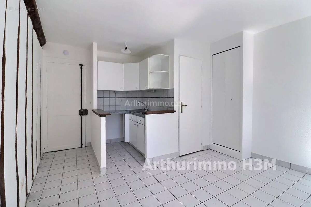 Appartement à PARIS-11E
