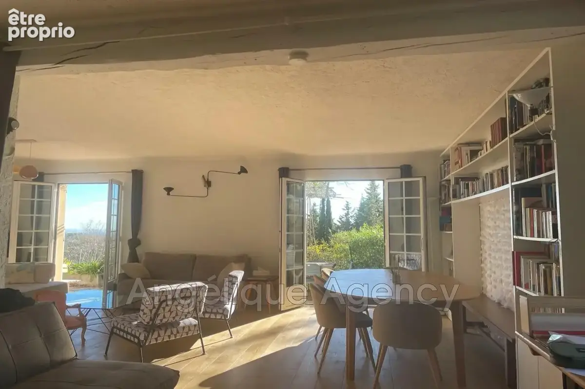 Maison 157 m² à Roquefort-Les-Pins  - photo 3