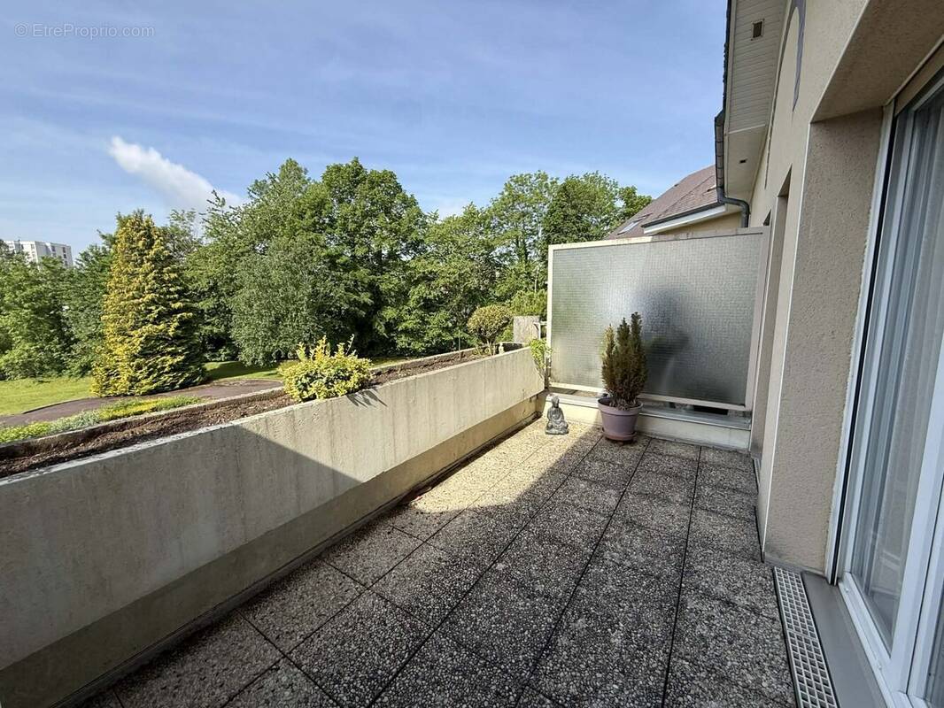 Appartement à CHARLEVILLE-MEZIERES