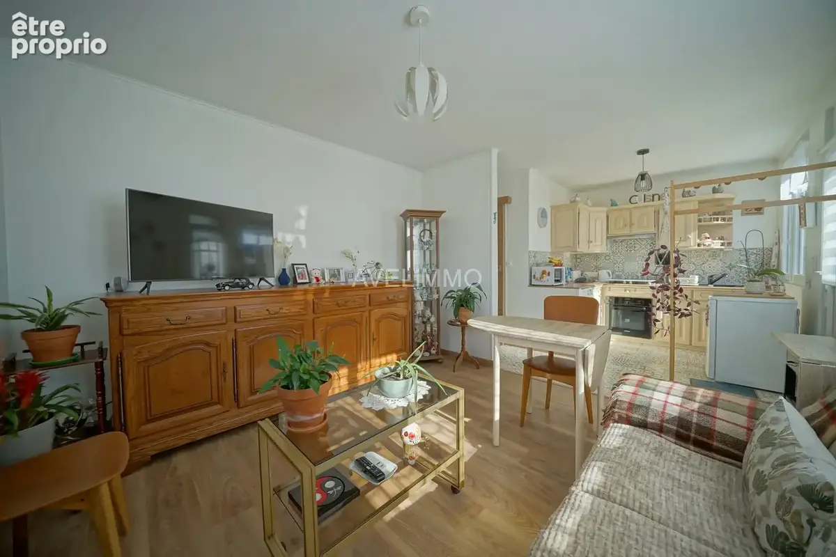 Maison avec grenier et dépendance aménageables - photo 6
