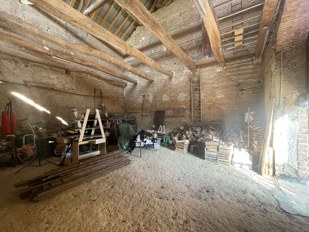 Maison à SAINT-ETIENNE-DE-SAINT-GEOIRS