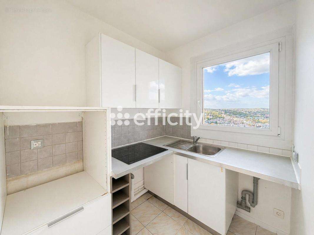 Appartement à ISSY-LES-MOULINEAUX