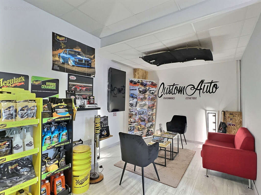 Commerce à LONGEVILLE-LES-SAINT-AVOLD