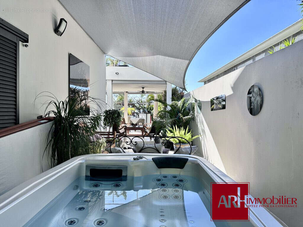 Maison à SAINT-PAUL