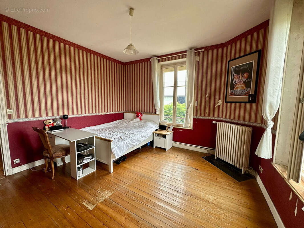 Maison à ANGUILCOURT-LE-SART