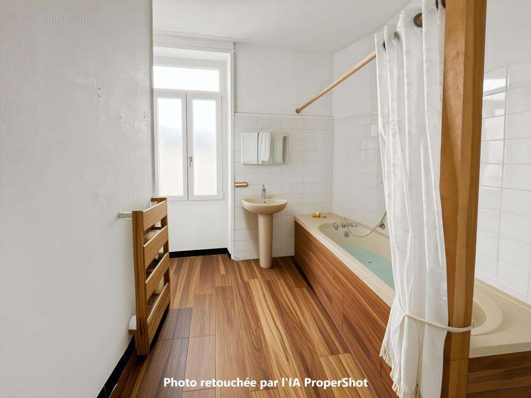 Appartement à BRIZAMBOURG