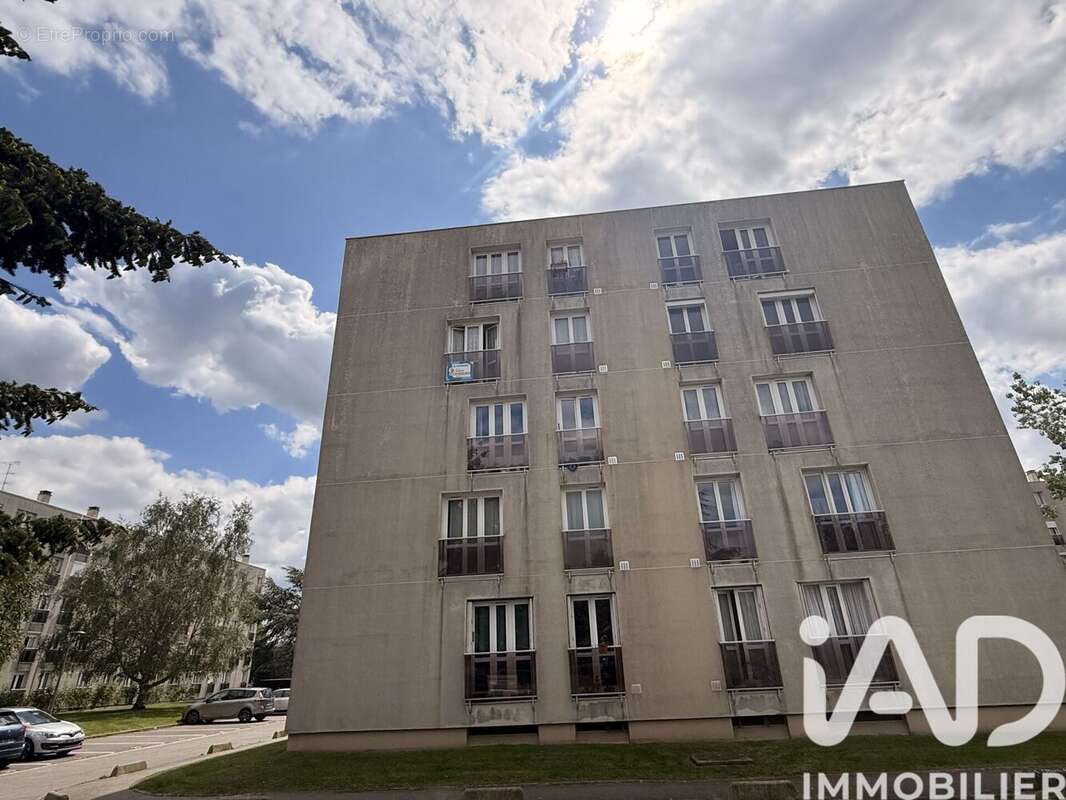 Photo 2 - Appartement à BOIS-D'ARCY
