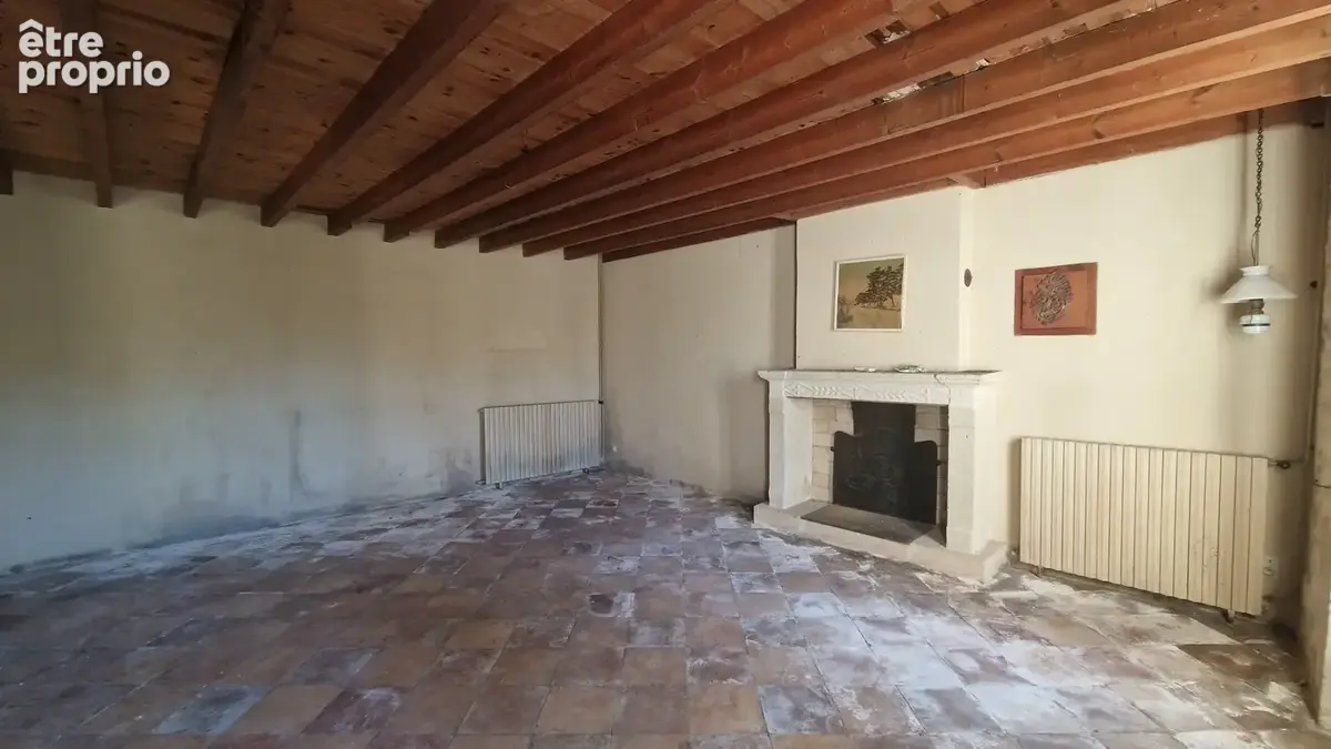 À 7 min de sauveterre de guyenne - maison en pierre à rénover - photo 2