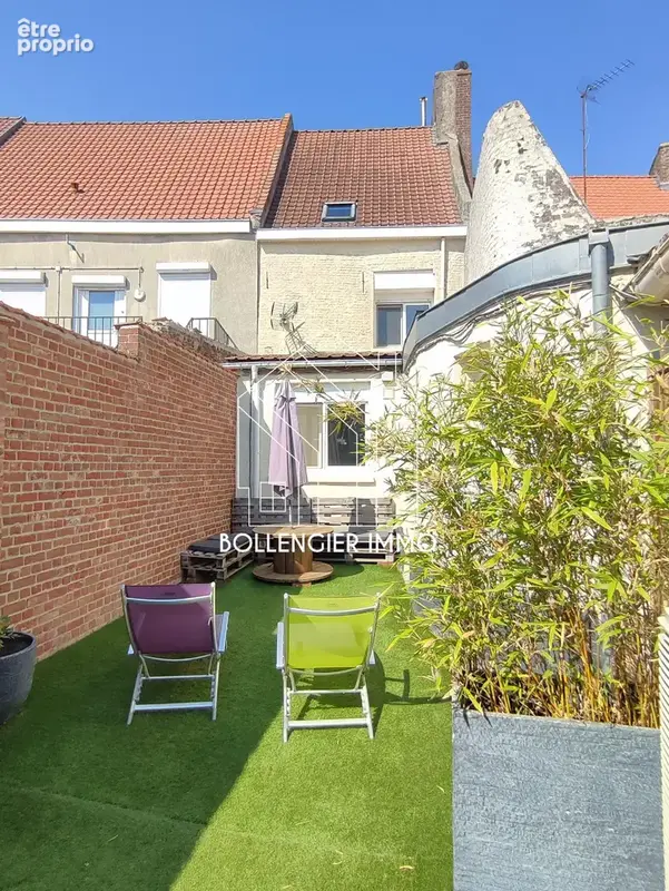Maison dans le centre de Cassel - photo 13
